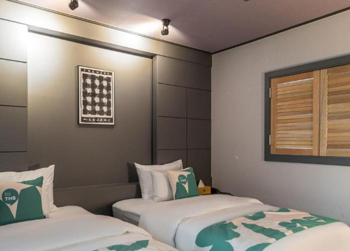 By Ths Valentine Hotel Incheon Siheung Bagian luar foto